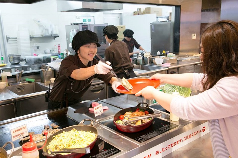 郡山市の食べ放題ビュッフェの神戸クックワールドビュッフェ 郡山