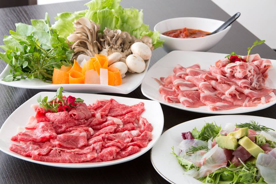 洋食屋さんでお鍋！？洋食コースで大人の忘年会♪「モダンダイニング ポポラート」