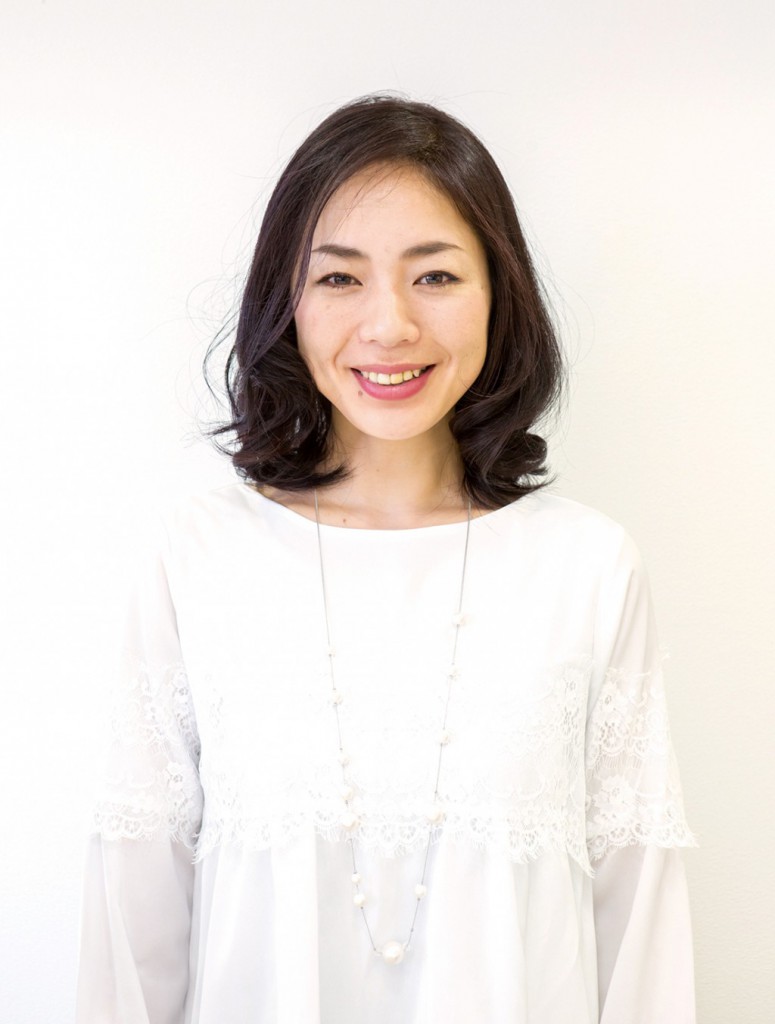 MOM2