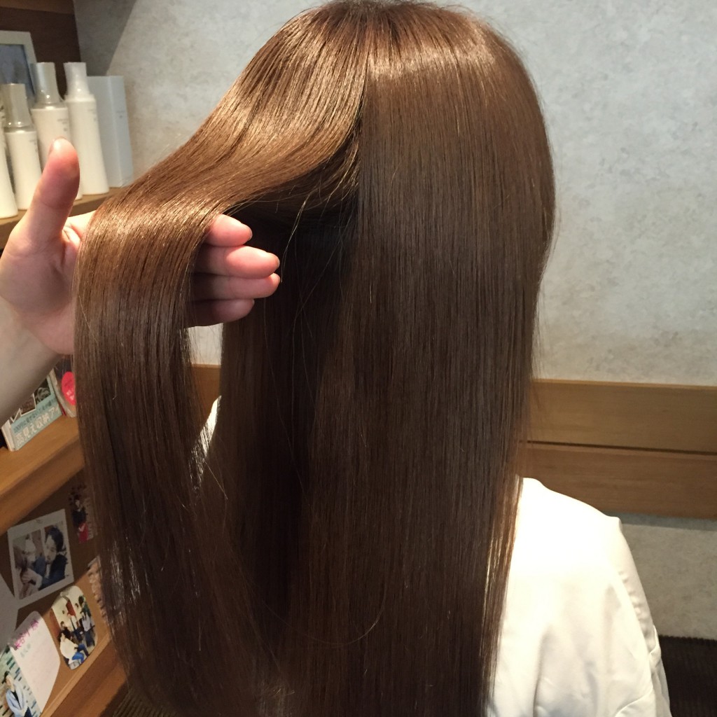 グラスト