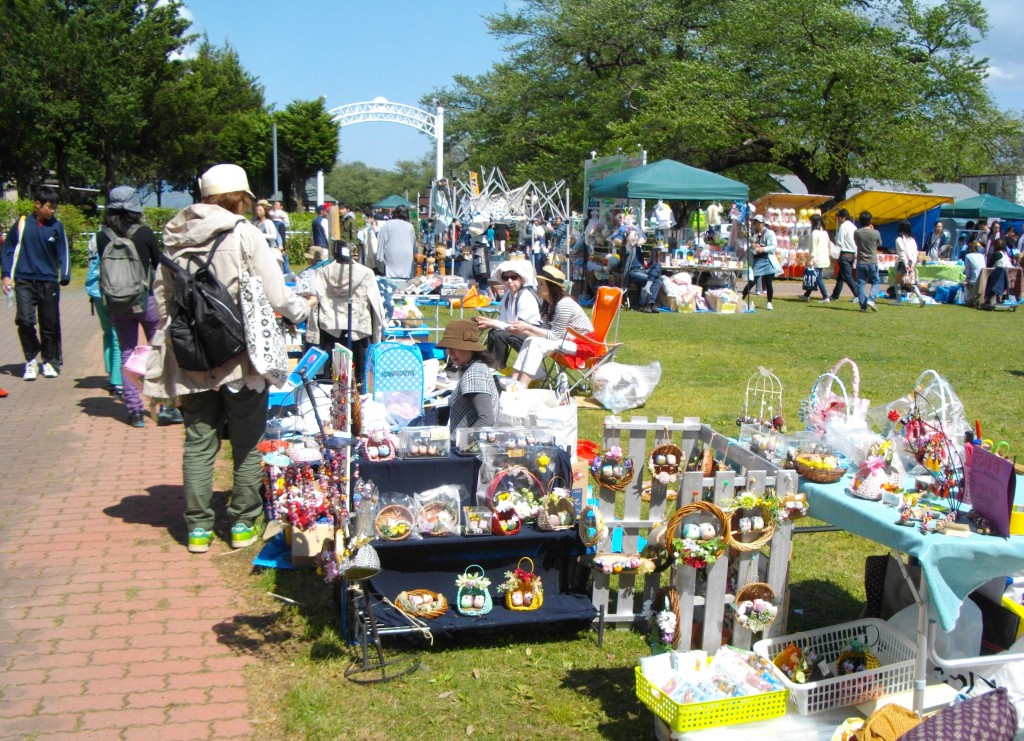 岩瀬牧場 まきばのフリマ