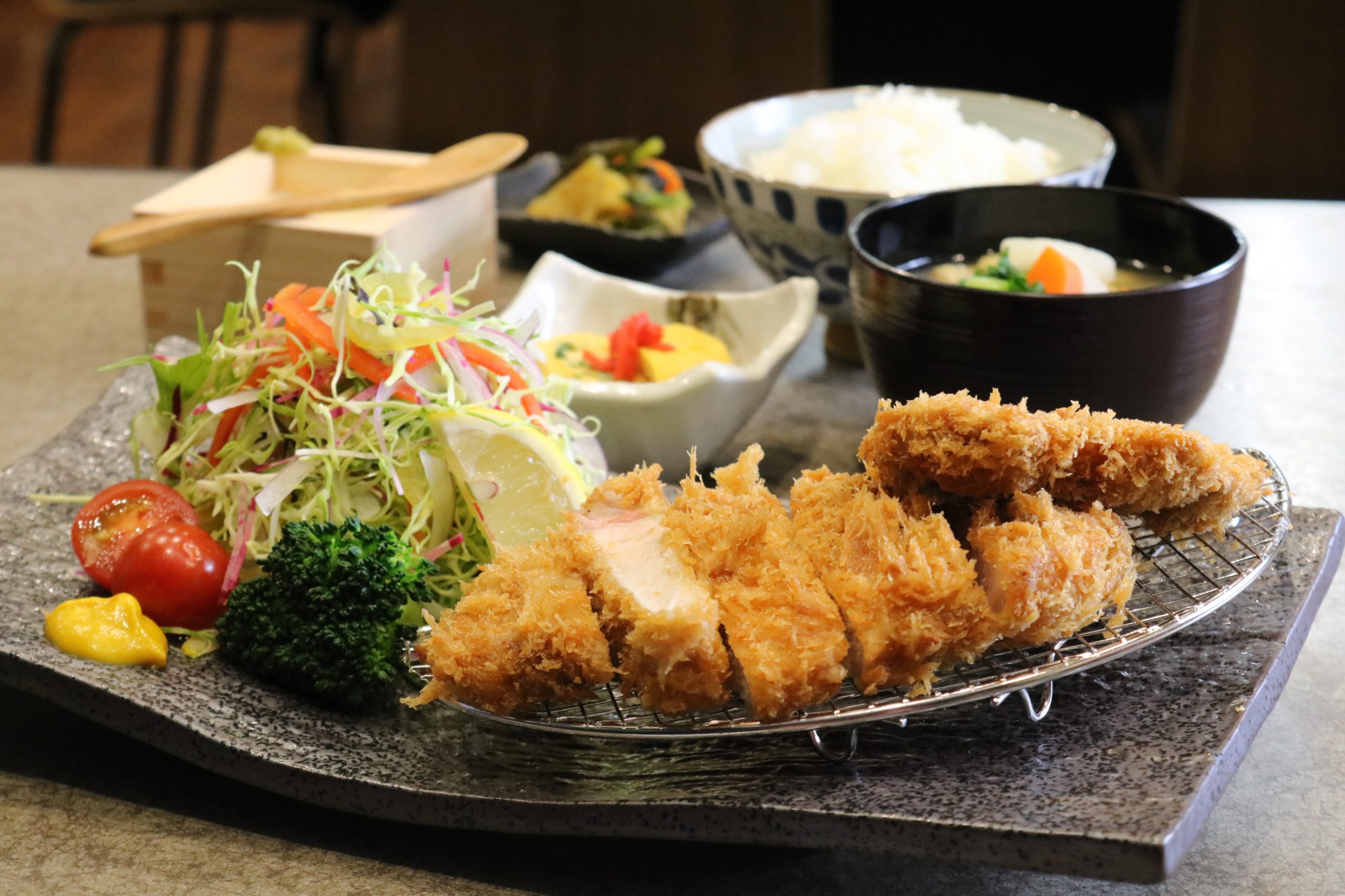 福島県産の食材を使ったおいしいお昼ごはんのお店、金凰亭【きんおうてい】ができました