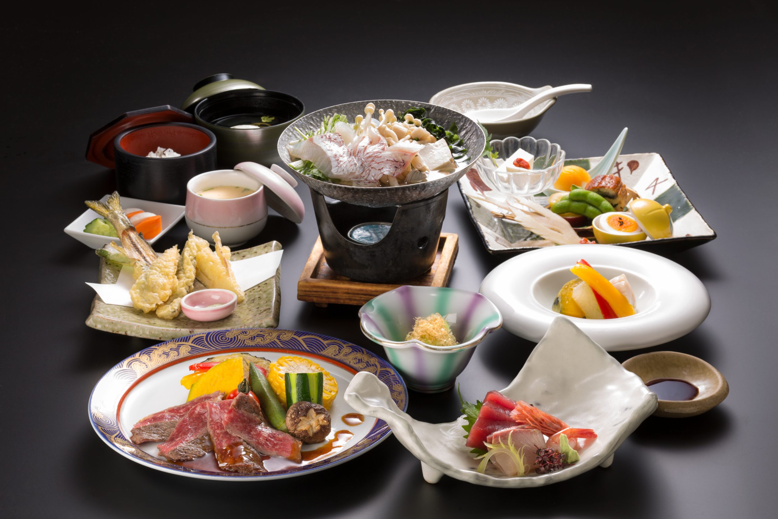 「ニュー扇屋」で過ごす、極上の美味と土湯の名湯で疲れを癒す旅時間！