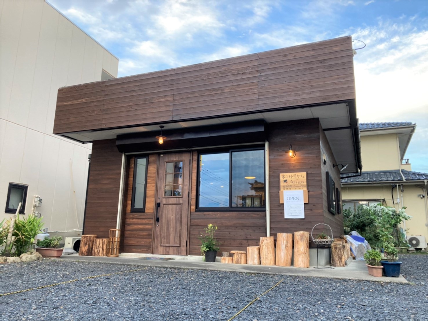 朝の時間をゆったり楽しめる癒し空間！「木こり小屋カフェAriga」が須賀川にOPEN！