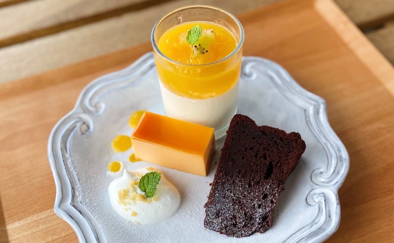 ちょっとずつ色々食べたい！を叶える、F2R café +41【エフツーアールカフェ41】のスイーツプレート♡