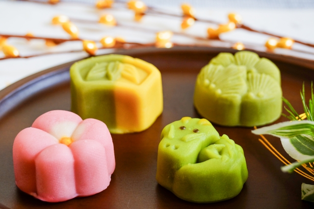 和菓子づくり婚活 in カルチャーセンター (VOW communications【バウ・コミュニケーションズ】)