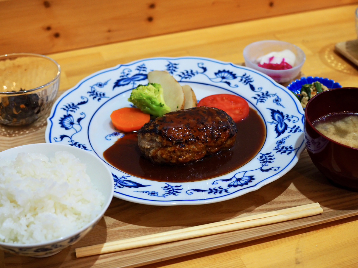 『食堂たまちゃん』福島市新町に2025年1月オープン！ 元保育園の調理師が作るまごころ定食♪