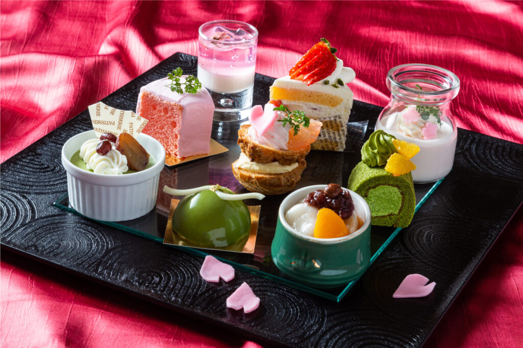 桜と抹茶の欲張りプレート♪ ティールーム茶々【ティールームちゃちゃ】4月のスイーツコレクション