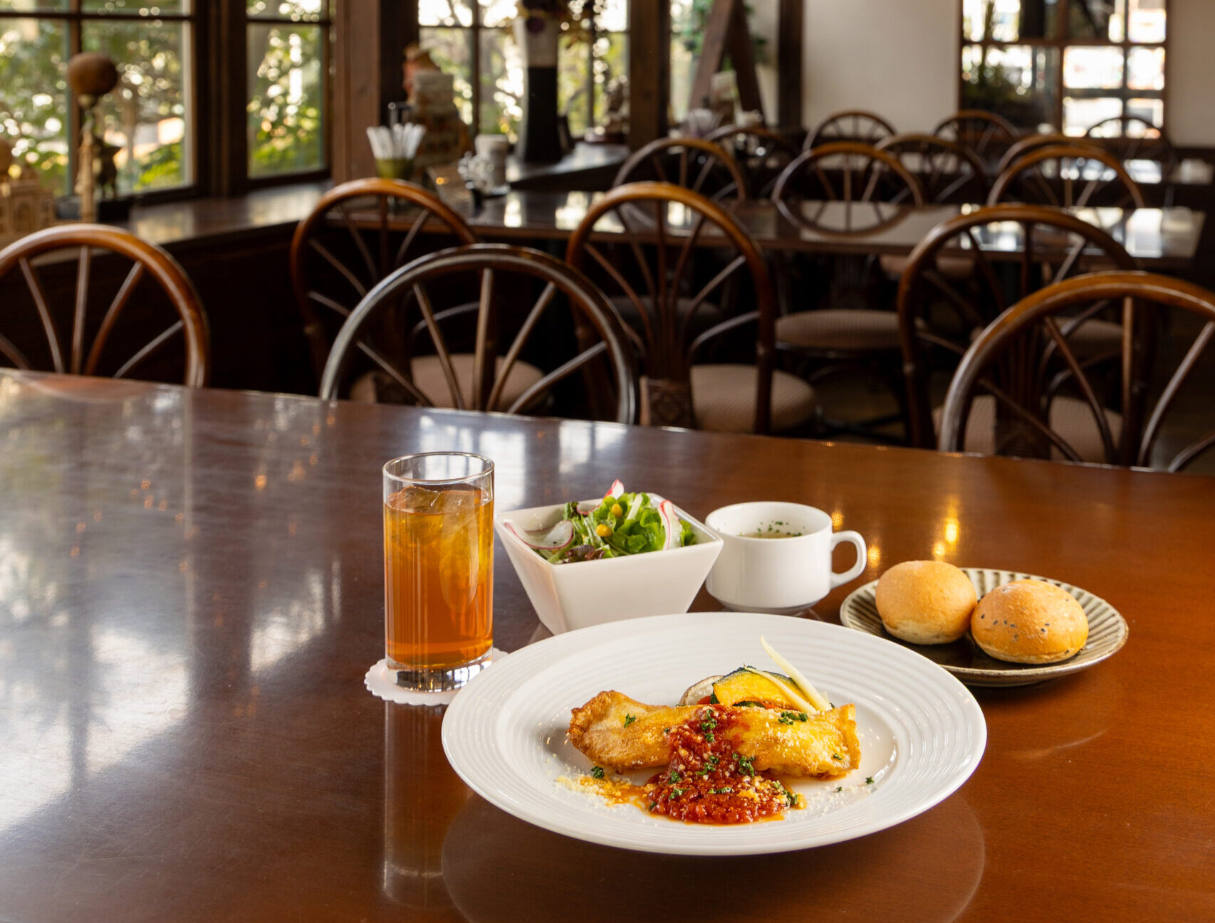 かがやく企業を支える人たちの“かがやきランチ”Vol.1