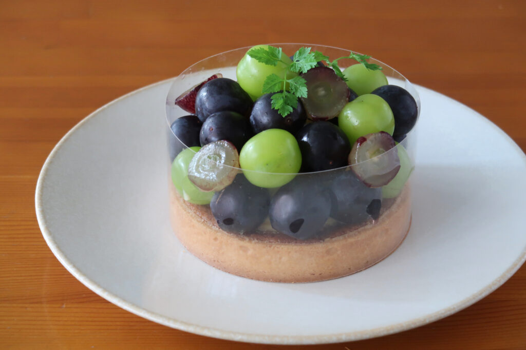 大粒のブドウを贅沢に堪能。ティールーム茶々【ティールームちゃちゃ】毎月1回のお菓子の日♪