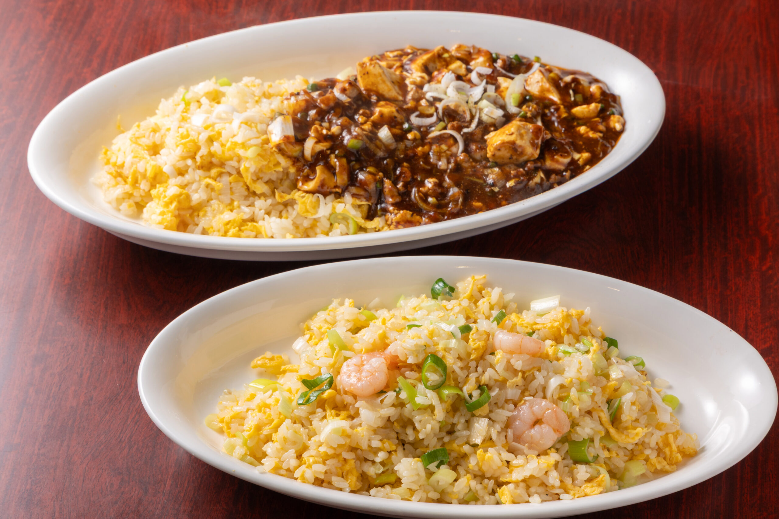 ファン待望！名店「刀削麺」の炒飯専門店がオープン「旨い炒飯」